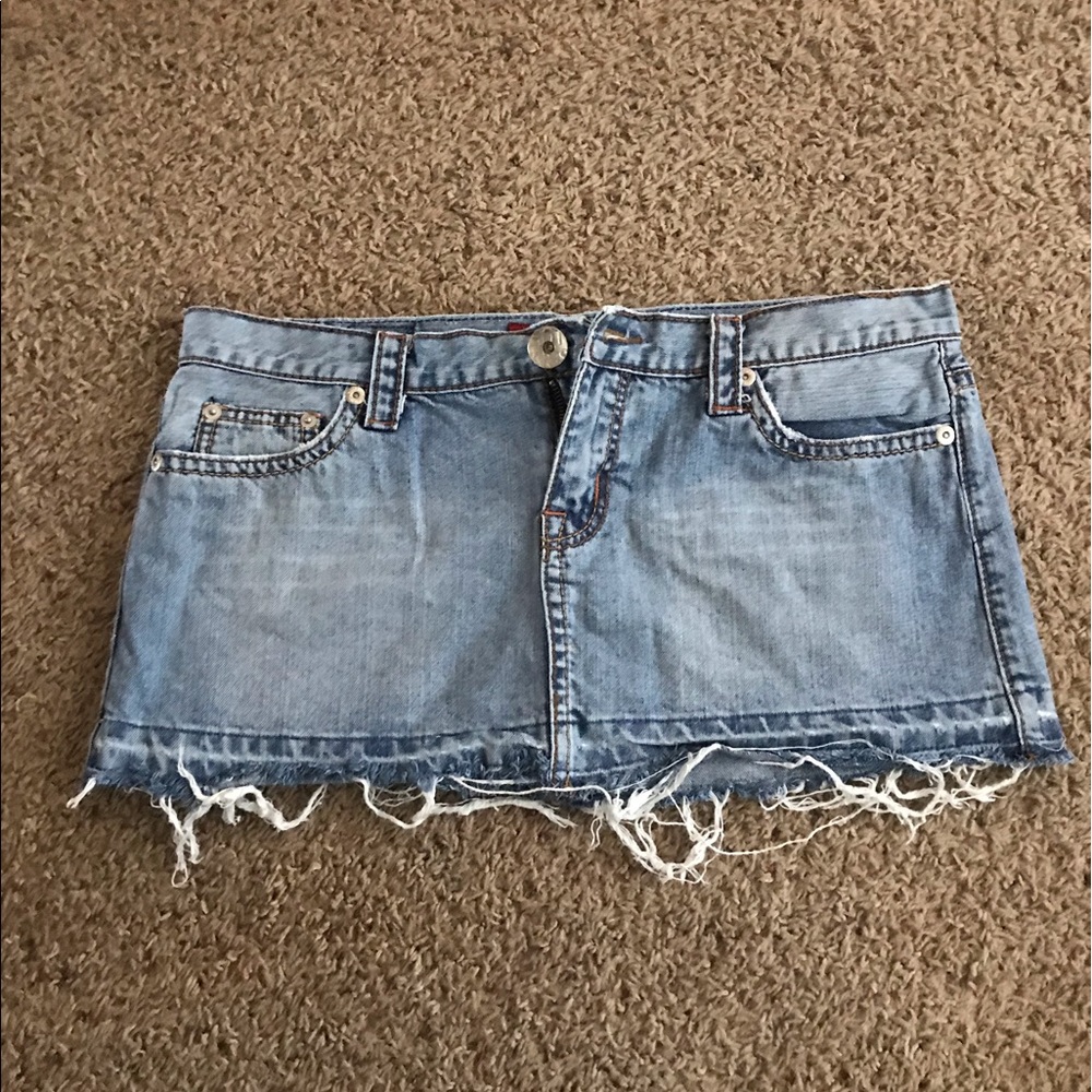 Juniors Hotkiss Frayed Jean Skirt